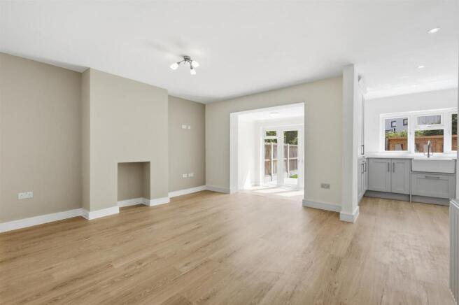 Ricketts Drive, Billericay photo 4