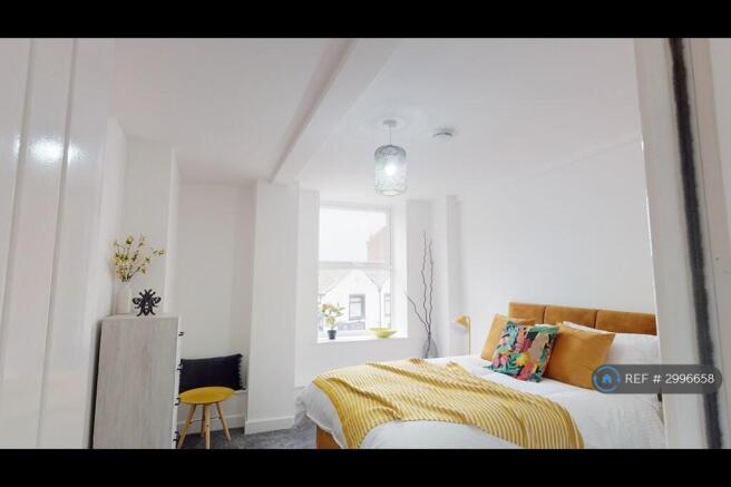 1 bed Flat to rent Image 3