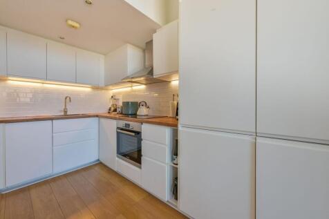 Chimney Court, Wapping, London, E1W