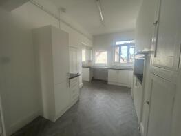 Flat 2b, 8, Hyde Road, Paignton TQ4 5BN