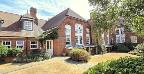Lewes Road, Lindfield, RH16