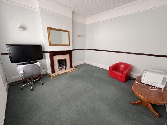 Photo 24-04-2025,...