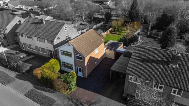 3-bed detached on Oakfield Avenue, Markfield, LE67 9WG, £320,000