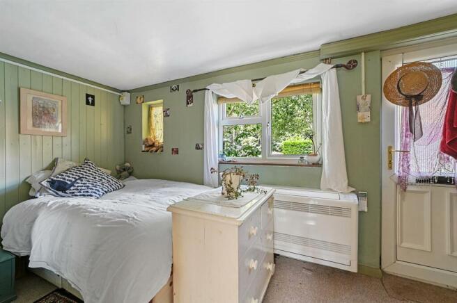 PT-Sheridans-6CrookedChimneyRow-20.jpg