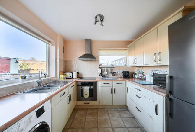 1381482-12-69207c...