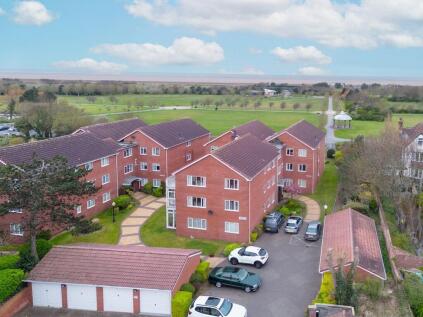 Beechfield Gardens, The Oaks Beechfield Gardens, PR8