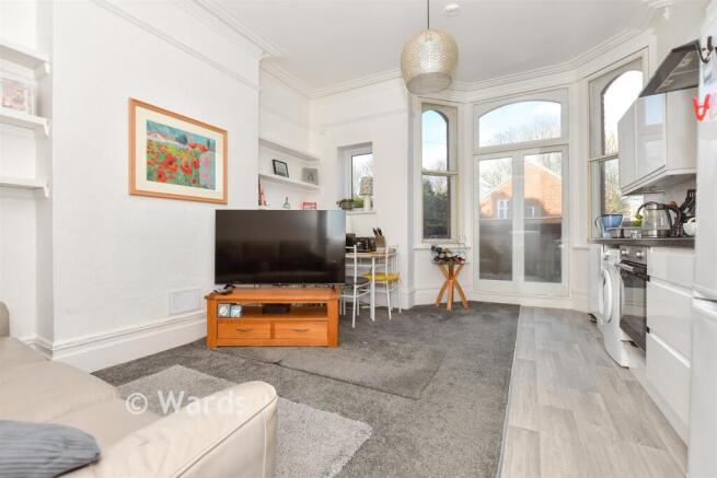 Kitchen/ Living Area