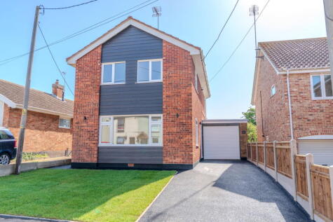 Moyes Road, Lowestoft, NR32 3NY