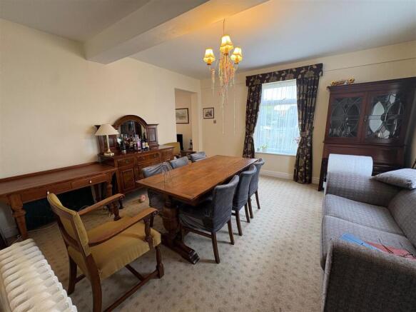 3 bed Detached for sale Image 4