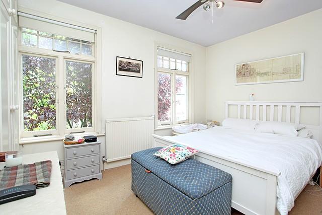 bed1