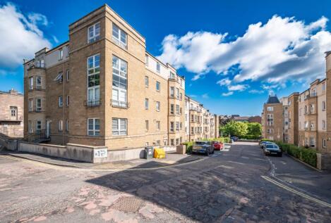 4/1 Dicksonfield, Edinburgh, EH7