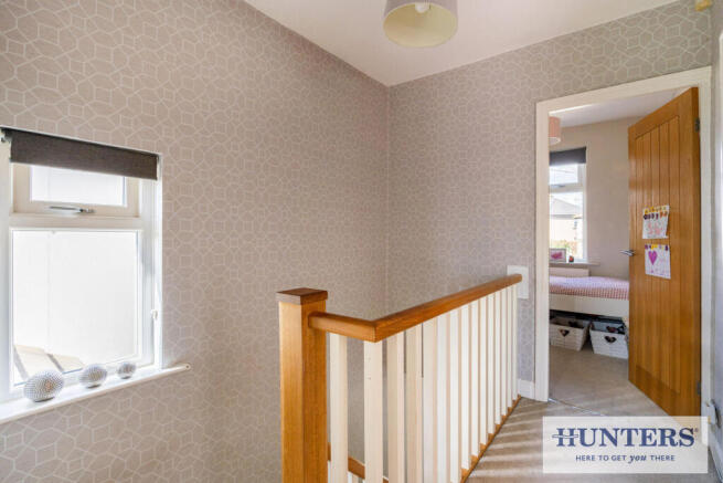 3 bed Semi-Detached for sale Image 12
