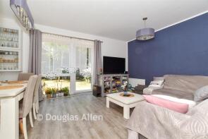 25, Marine Crescent, Hainault, Ilford IG6 2FJ