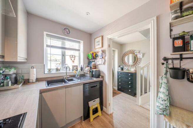 1440773-13-69d8f4c044f14