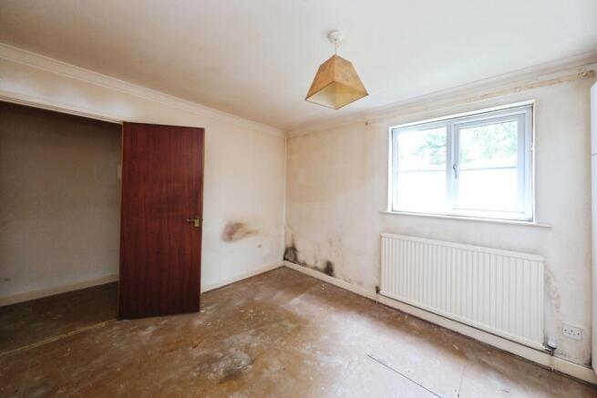 1 bed Flat for sale Image 12