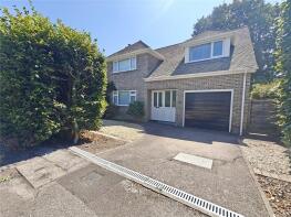 15, Durrant Way, Lymington SO41 6DQ