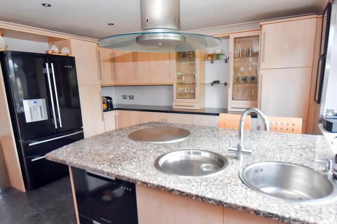 Kitchen 3