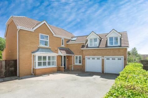 Diswell Brook Way, Deanshanger, Milton Keynes, MK19