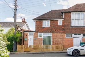 The Old Bakery, Headcorn Road, Frittenden, Cranbrook TN17 2EJ