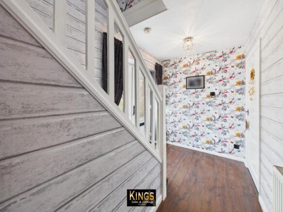 3 bed Semi-Detached for sale Image 11