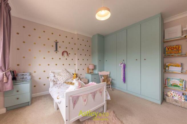 bedroom3