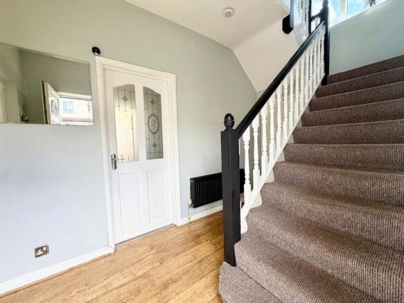 3 bed Semi-Detached for sale Image 6