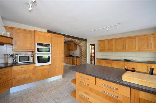Kitchen/Breakfast Room