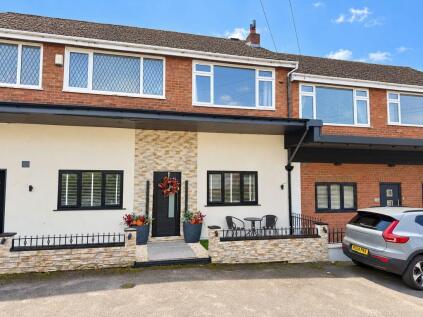 Clapgate, Romiley