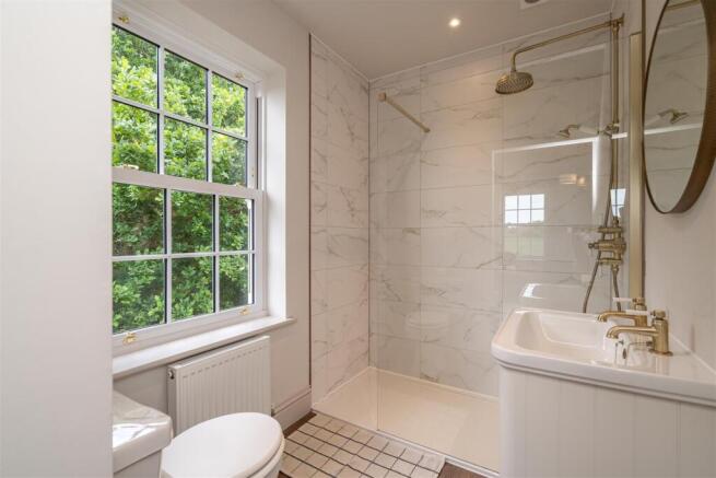 master en suite.jpg