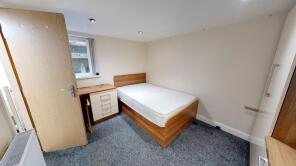 4, St Michaels Villas, Cardigan Road, Headingley, Leeds LS6 3AF