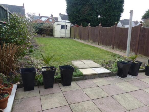 Rear garden - Copy.JPG