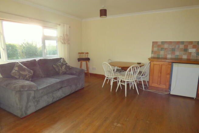 Annexe Lounge