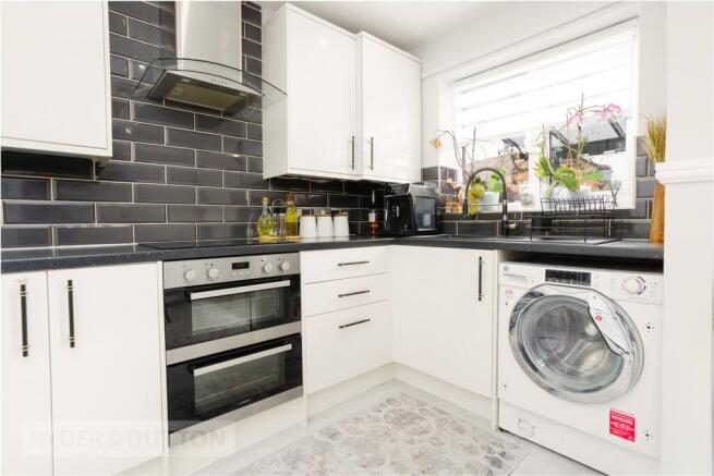 3 bed Semi-Detached for sale Image 7