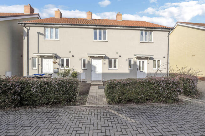 2-bed terraced on Stirling Close, Bury St. Edmunds, £220,000