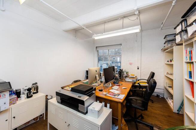 Hoxton Street Unit 12.jpg