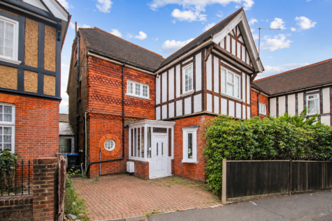 De La Warr Road, East Grinstead, West Sussex