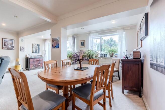 3 bed Detached for sale Image 6