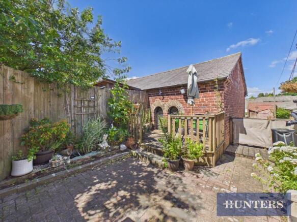 1 bed Detached Bungalow for sale Image 11