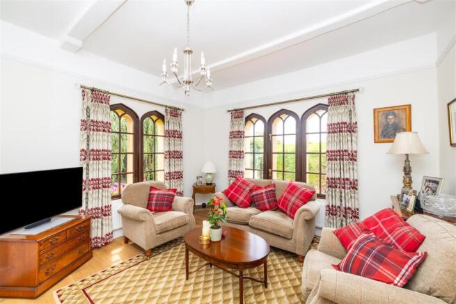 2 bed Detached Bungalow for sale Image 5