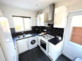 15, Montague Road, Uxbridge UB8 1QL