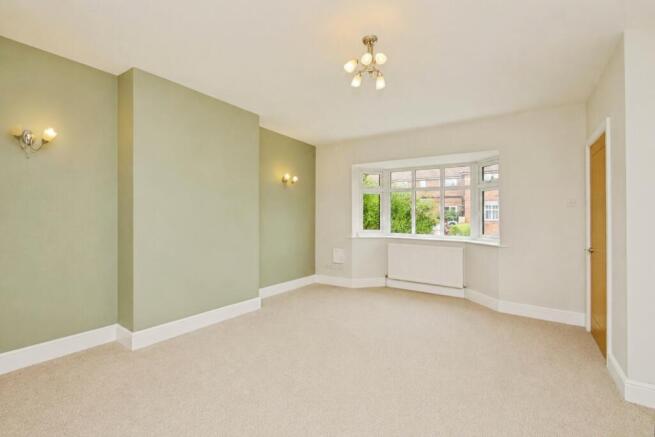 3 bed Semi-Detached for sale Image 4