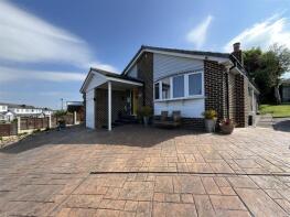 2, Hill Mount, Dukinfield SK16 5HT