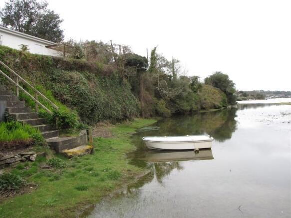7876 Foreshore.JPG