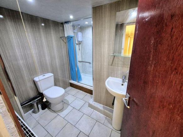 7 bed Terraced for sale Image 6