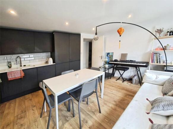 Kitchen/Reception