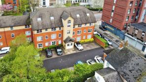 Flat 9, 246 Charles Place, Kings Road, Reading RG1 4NZ