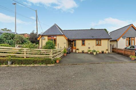 Llanbrynmair, SY19
