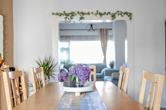 3 bed Terraced for sale Image 7