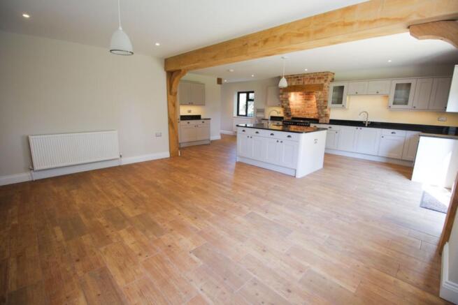 Kitchen/Family Room