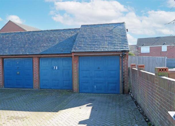 Garage.jpg